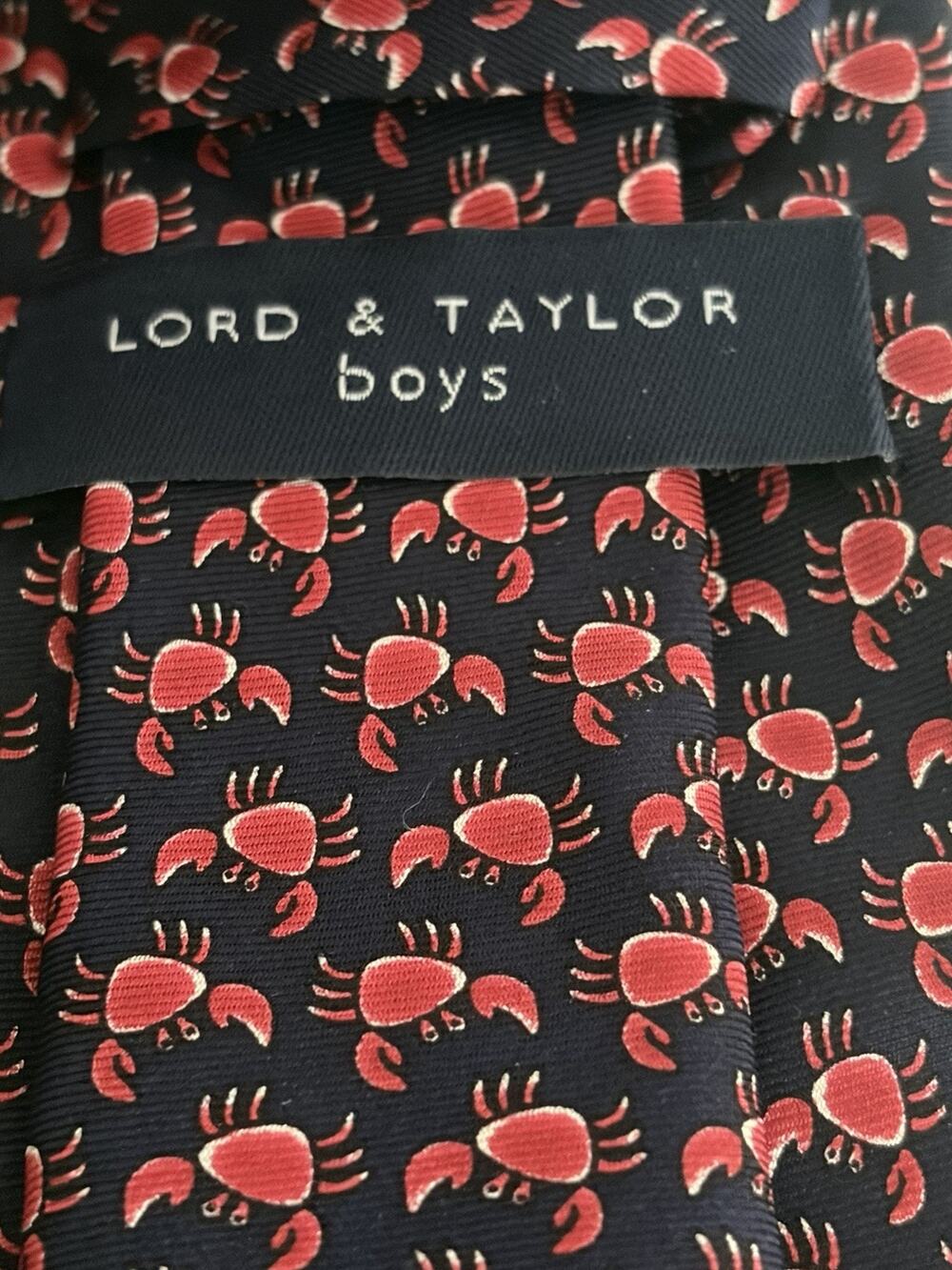 Lord & Taylor Boys Crab Tie One Size Navy Blue Red 100% Silk Formal Necktie